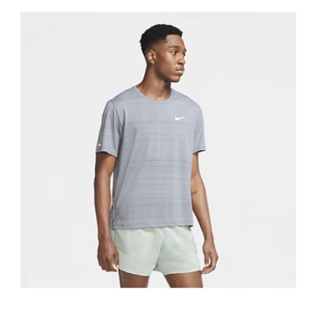 Nike Dri-FIT Miler Men's
Running Top